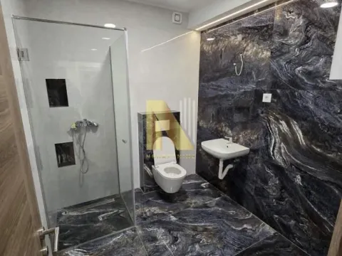 Prodaja, trosoban stan, 84m², Alibegovac, Petrovaradin - image 13