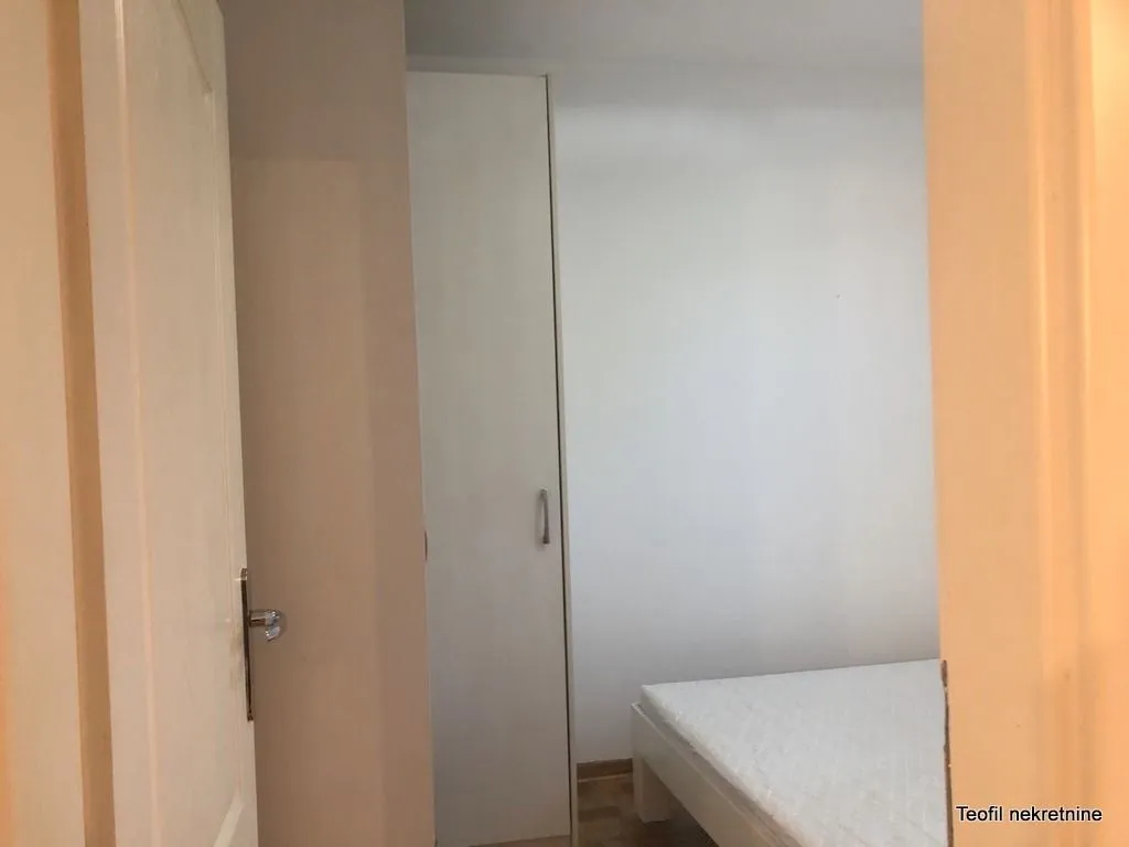 Prodaja, dvosoban stan, 46m², Zemun Gornji Grad, Zemun Sve Podlokacije