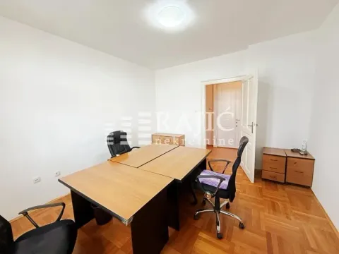Rent, three bedroom apartment, 90m², Topličin venac, Beograd - image 4