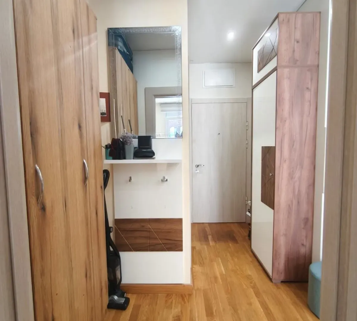 Sale, one bedroom apartment, 37m², Bijeli Do, Budva