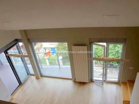Rent, four bedroom apartment, 170m², Kalenić Pijaca, Vračar Sve Podlokacije - image 28
