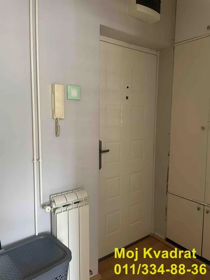 Prodaja, jednosoban stan, 29m², Banovo Brdo, Beograd
