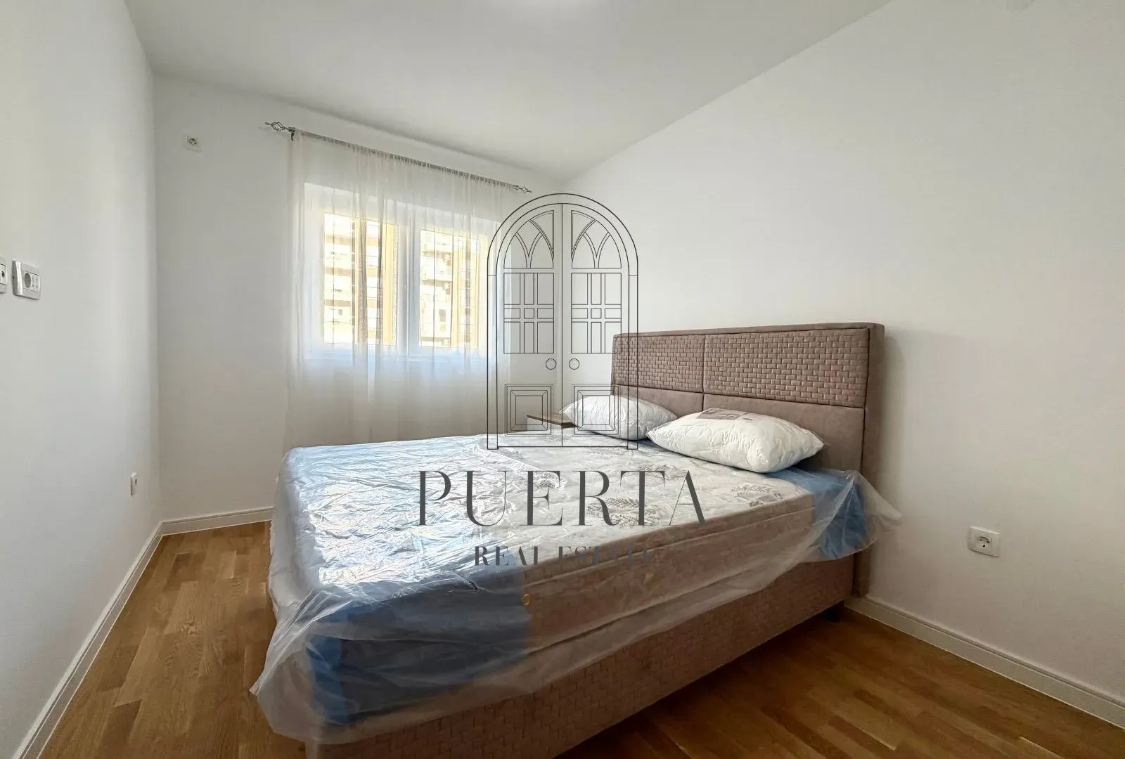 Rent, one bedroom apartment, 42m², Stari Aerodrom, Podgorica