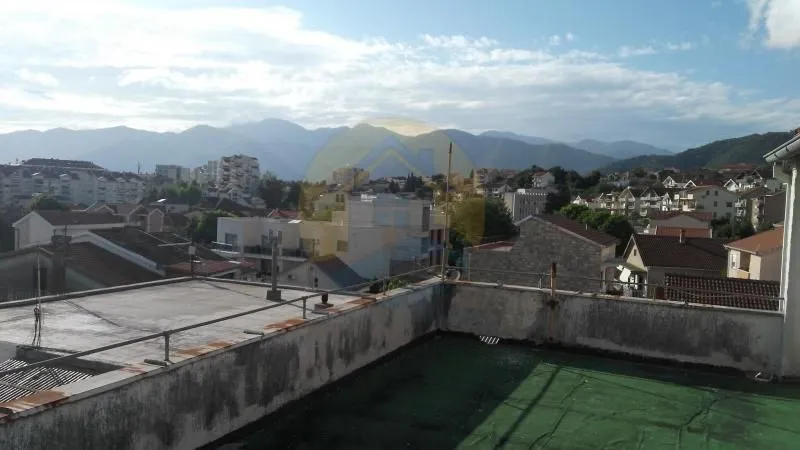 Prodaja, kuća, 260m², Tivat, Crna Gora