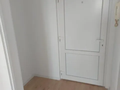 Sale, three bedroom apartment, 61m², Bulevar Oslobodjenja, Novi Sad Sve Podlokacije - image 18