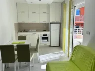 Izdavanje, jednosoban stan, 56m², Bečići, Budva - image 1