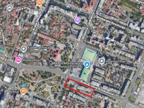 Poslovni prostor in Baston