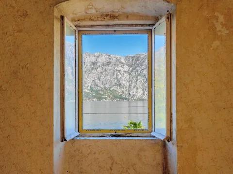 Sale, house, 300m², Stoliv, Kotor - image 8