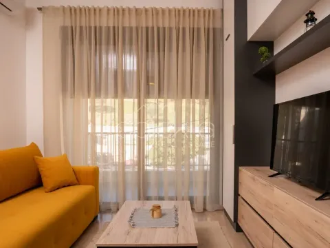 Rent, apartment, 25m², Tivat, Crna Gora - image 2