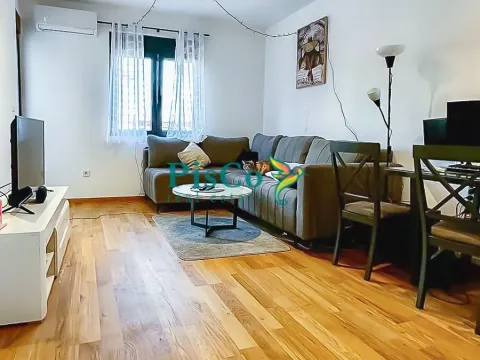 Prodaja, jednosoban stan, 47m², City Kvart, Podgorica - image 1