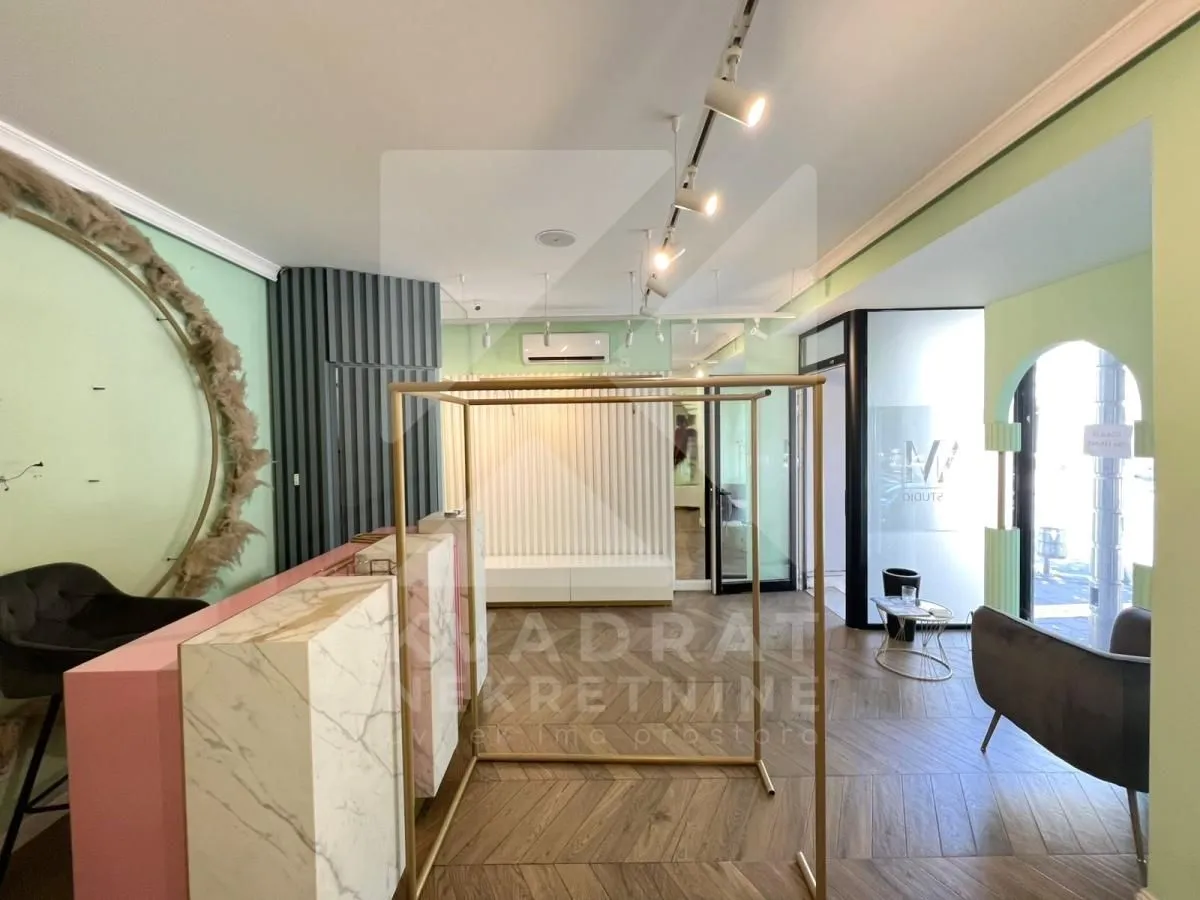 Rent, office space, 32m², Centar, Podgorica