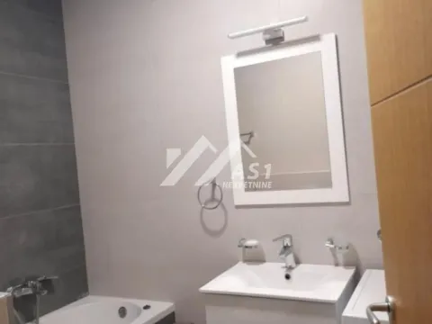 Izdavanje, trosoban stan, 55m², Detelinara, Novi Sad Sve Podlokacije - image 7