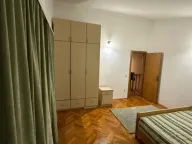Izdavanje, kuća, 170m², Gornja Gorica, Podgorica - image 3