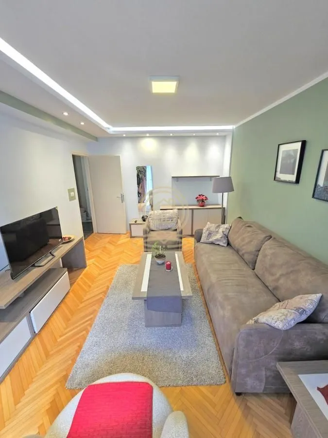 Rent, two bedroom apartment, 55m², Sarajevska, Beograd
