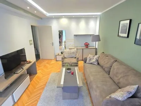 Rent, two bedroom apartment, 55m², Sarajevska, Beograd - image 4