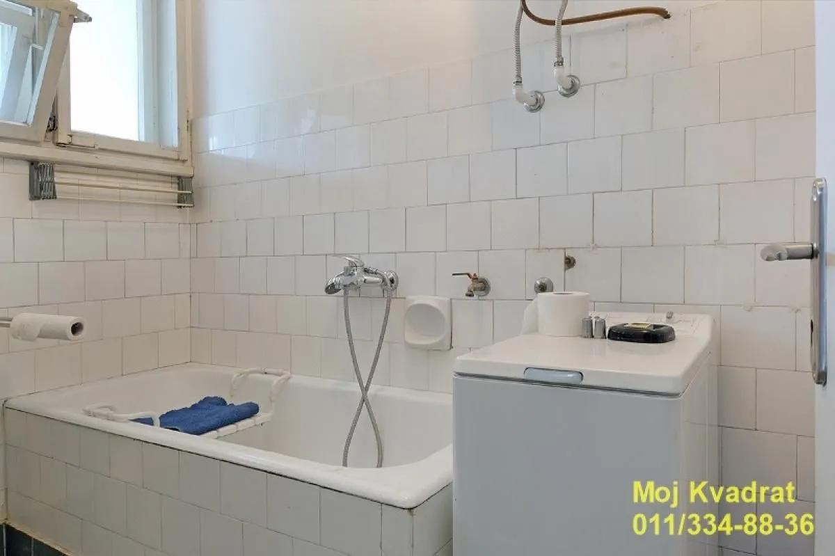 Prodaja, dvosoban stan, 55m², Kalenić Pijaca, Vračar Sve Podlokacije