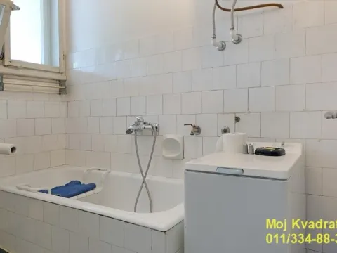 Sale, two bedroom apartment, 55m², Kalenić Pijaca, Vračar Sve Podlokacije - image 8