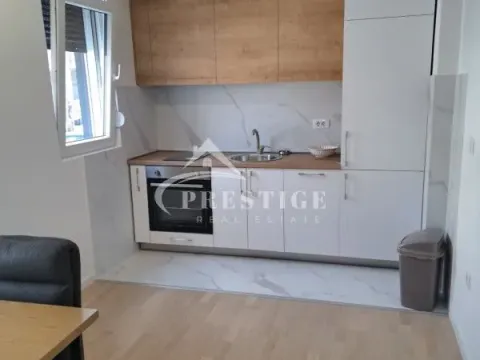 Izdavanje, jednosoban stan, 45m², Pobrežje, Podgorica - image 6