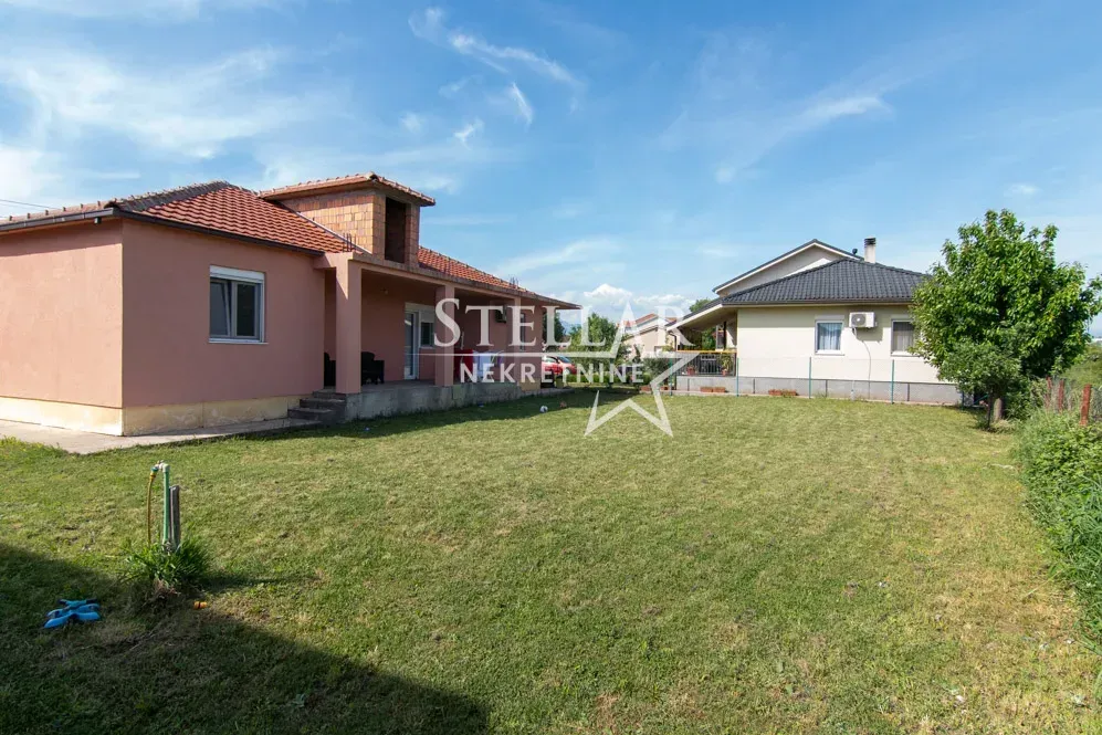 Izdavanje, kuća, 140m², Donji Kokoti, Podgorica