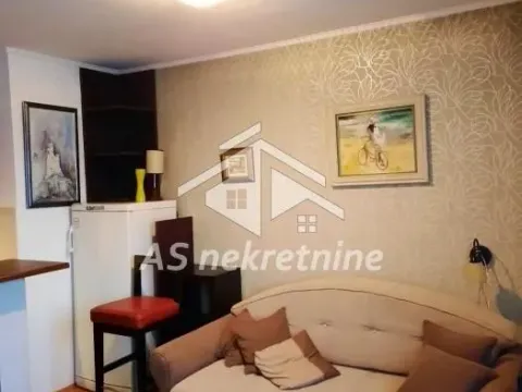 Rent, apartment, 28m², Zemun Gornji Grad, Zemun Sve Podlokacije - image 4