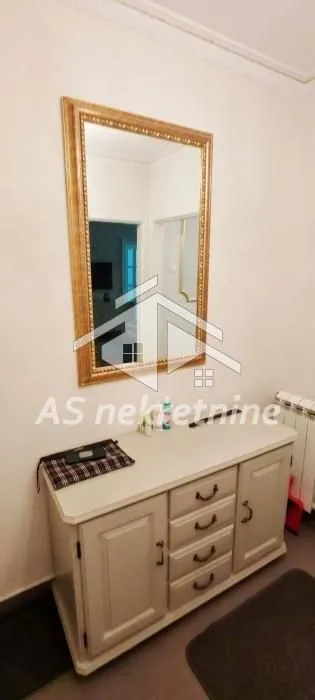 Prodaja, dvosoban stan, 62m², Stari Grad, Beograd