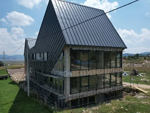 Prodaja, jednosoban stan, 28m², Žabljak, Crna Gora - image 36