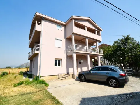 Prodaja, kuća, 330m², Kruševac, Podgorica - image 2