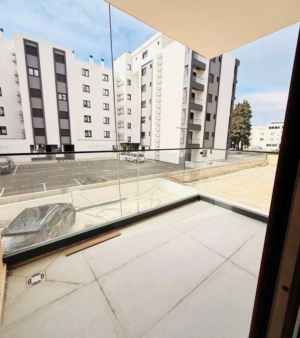 Sale, two bedroom apartment, 72m², Ilino, Bar