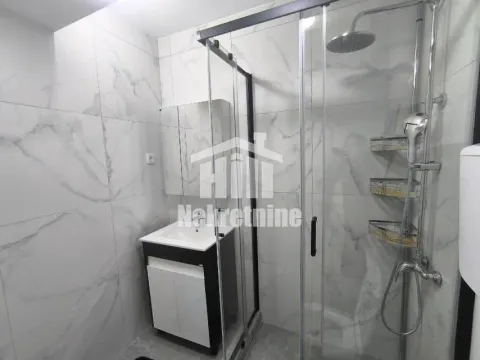 Rent, one bedroom apartment, 43m², Vračar Sve Podlokacije, Beograd - image 15