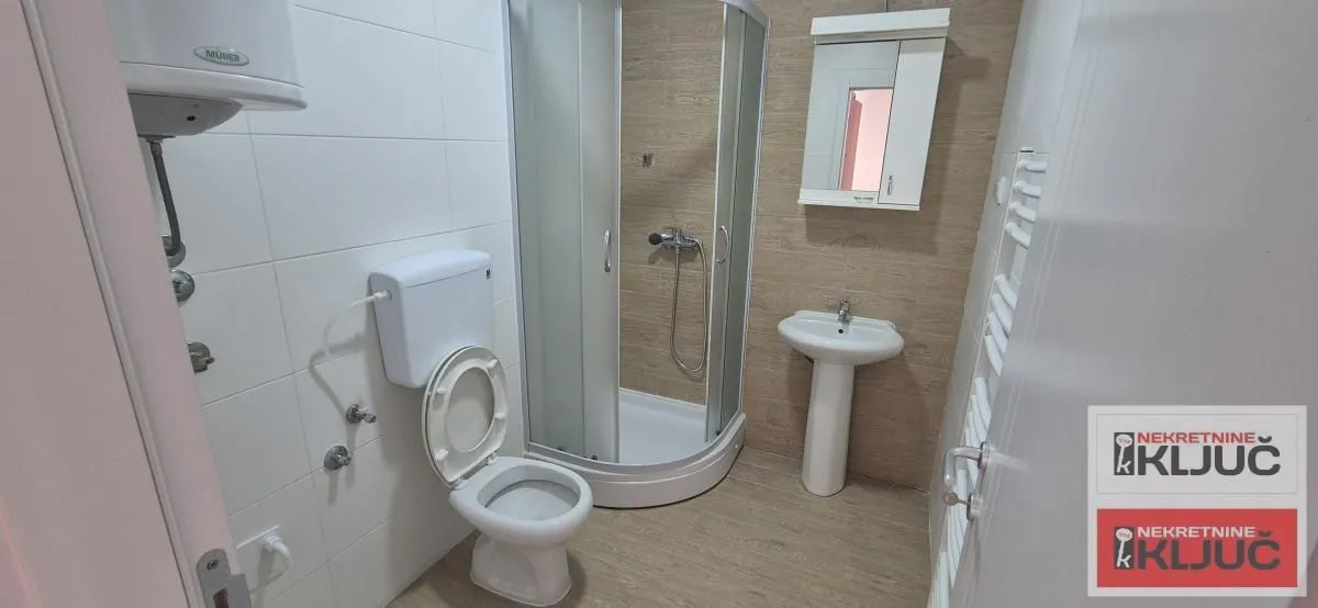 Prodaja, garsonjera, 21m², Lipov gaj, Novi Sad Sve Podlokacije
