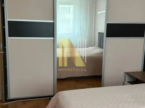 Izdavanje, četvorosoban stan, 77m², Rotkvarija, Novi Sad Sve Podlokacije - image 13