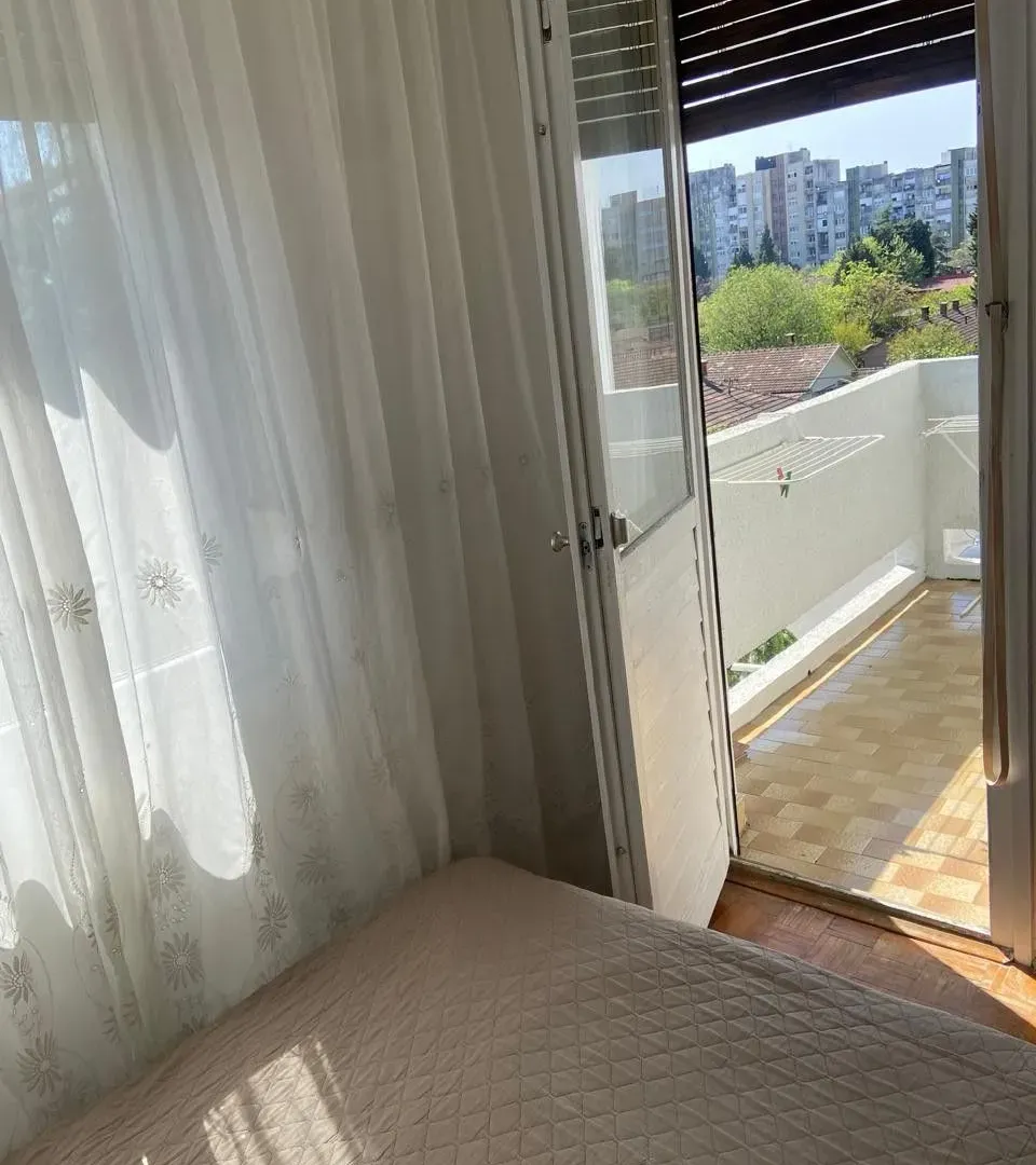 Prodaja, trosoban stan, 85m², Gintaš, Podgorica