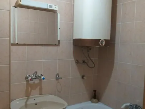 Sale, four bedroom apartment, 86m², Zvezdara Sve Podlokacije, Beograd - image 10