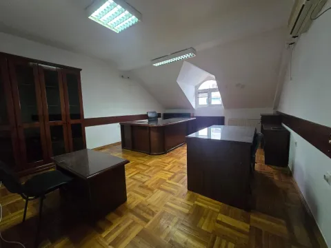 Rent, office space, 150m², Centar, Podgorica - image 4