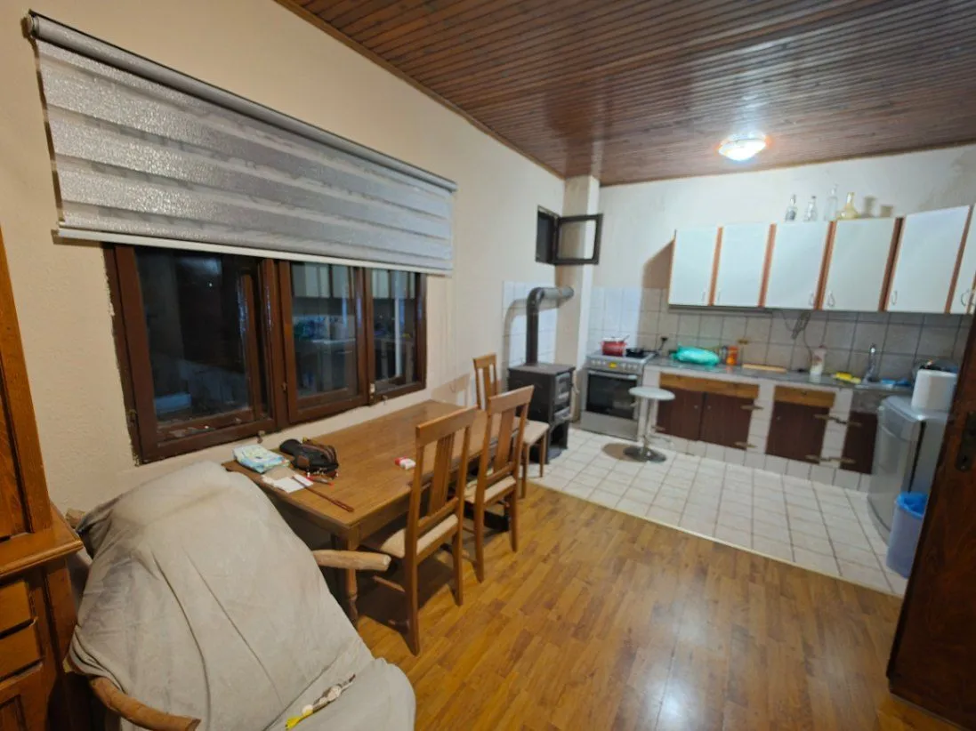 Prodaja, kuća, 200m², Zelenika, Podgorica