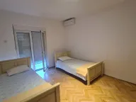 Izdavanje, dvosoban stan, Podgorica, Crna Gora - image 13