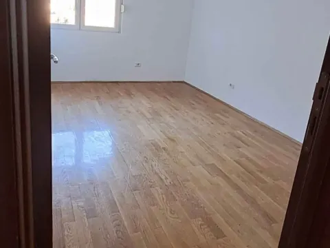 Sale, one bedroom apartment, 45m², Stari Aerodrom, Podgorica - image 6