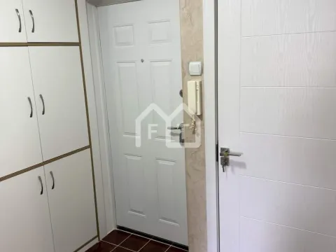 Rent, two bedroom apartment, 45m², Kanarevo Brdo, Beograd - image 2