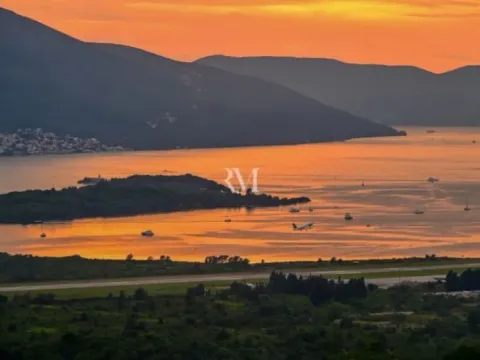 Izdavanje, kuća, 330m², Kavač, Kotor - image 11