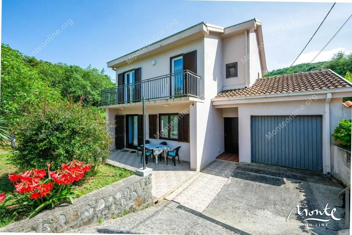 Prodaja, kuća, 116m², Tivat, Crna Gora