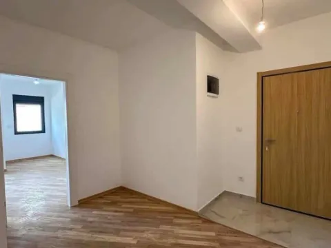 Prodaja, jednosoban stan, 57m², Zagorič, Podgorica - image 5