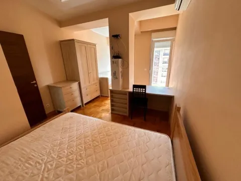 Izdavanje, dvosoban stan, 92m², City Kvart, Podgorica - image 12