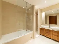 Sale, house, 193m², Dobrota, Kotor - image 40