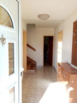 Rent, house, 160m², Zagorič, Podgorica - image 7