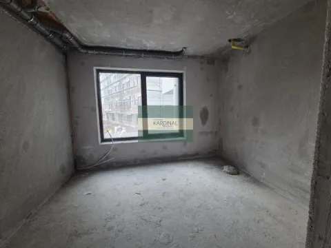 Izdavanje, poslovni prostor, 215m², Centar, Paraćin - image 7