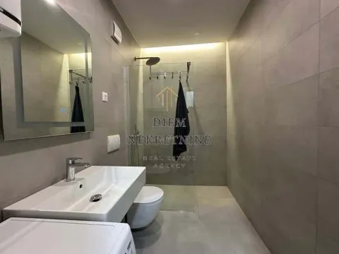 Izdavanje, jednosoban stan, 45m², Šušanj, Bar - image 7