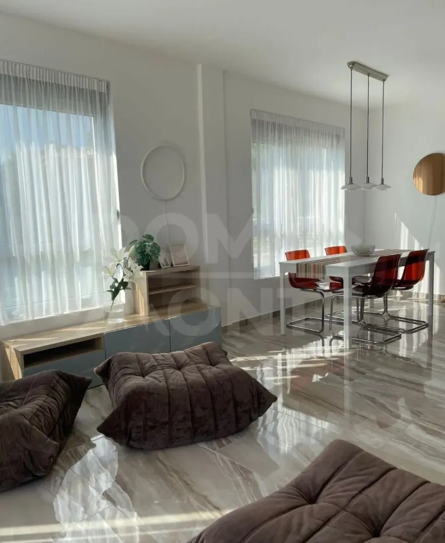 Rent, three bedroom apartment, 90m², Tivat, Crna Gora