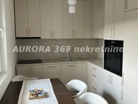 Sale, three bedroom apartment, 66m², Ruma, Srbija - image 4