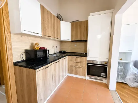 Prodaja, dvosoban stan, 77m², Budva, Crna Gora - image 7
