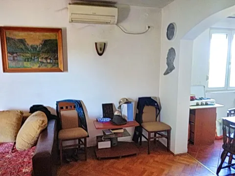 Sale, house, 220m², Podgorica, Crna Gora - image 9